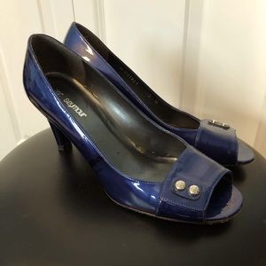 mr seymour blue patent pumps. Size 9